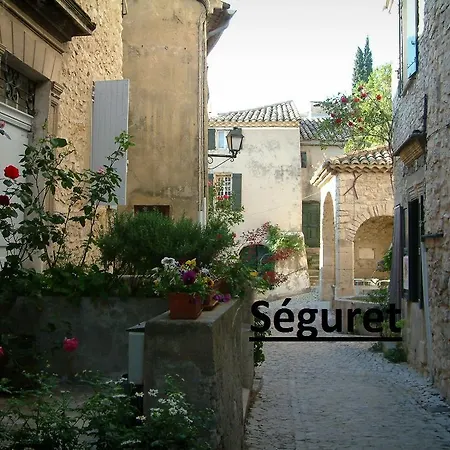 Maison De Campagne Vaison-la-Romaine Exterior photo